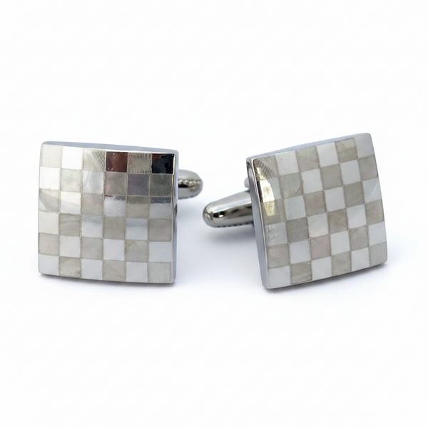Silver Checkered mansjettknapper – sjakk-inspirert rutemønster til herredress